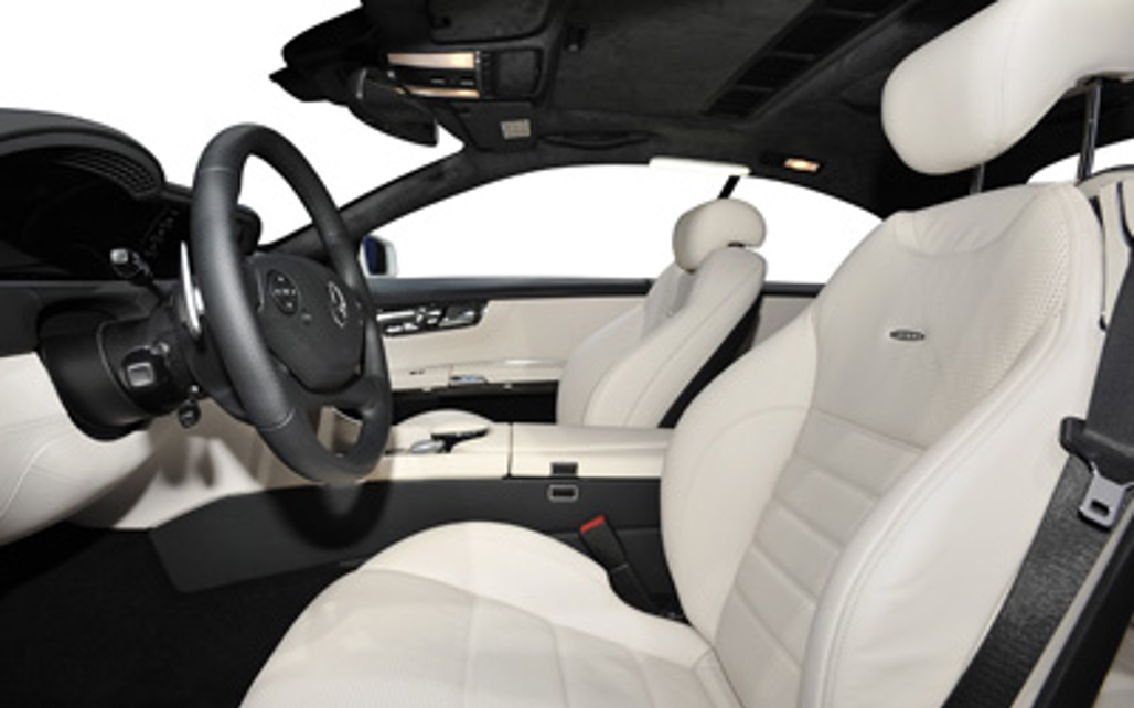 MERCEDES-BENZ CL-CLASS 2011 2-Door Sedan 2CO AMG_