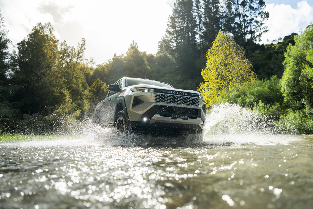 Toyota Hilux 9th-gen (2026).