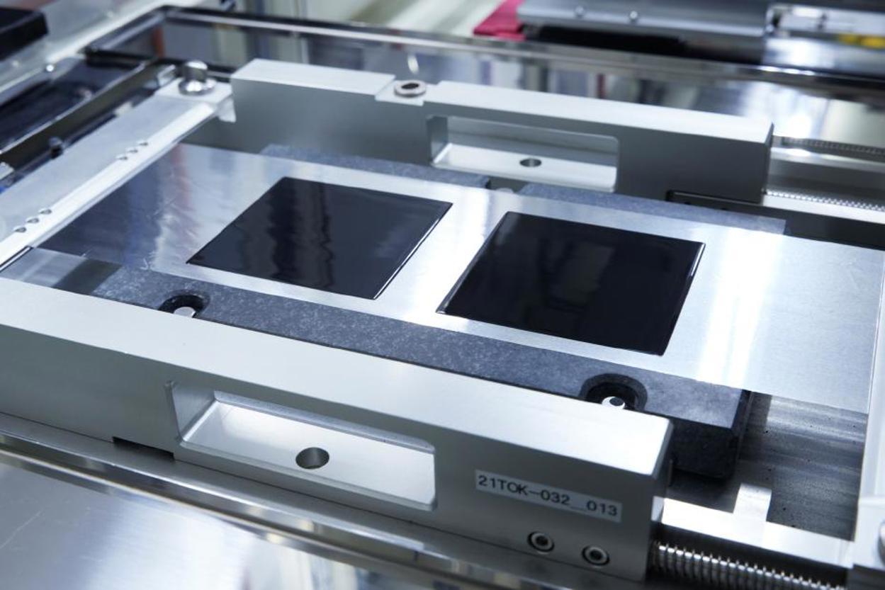Nissan solid-state EV battery