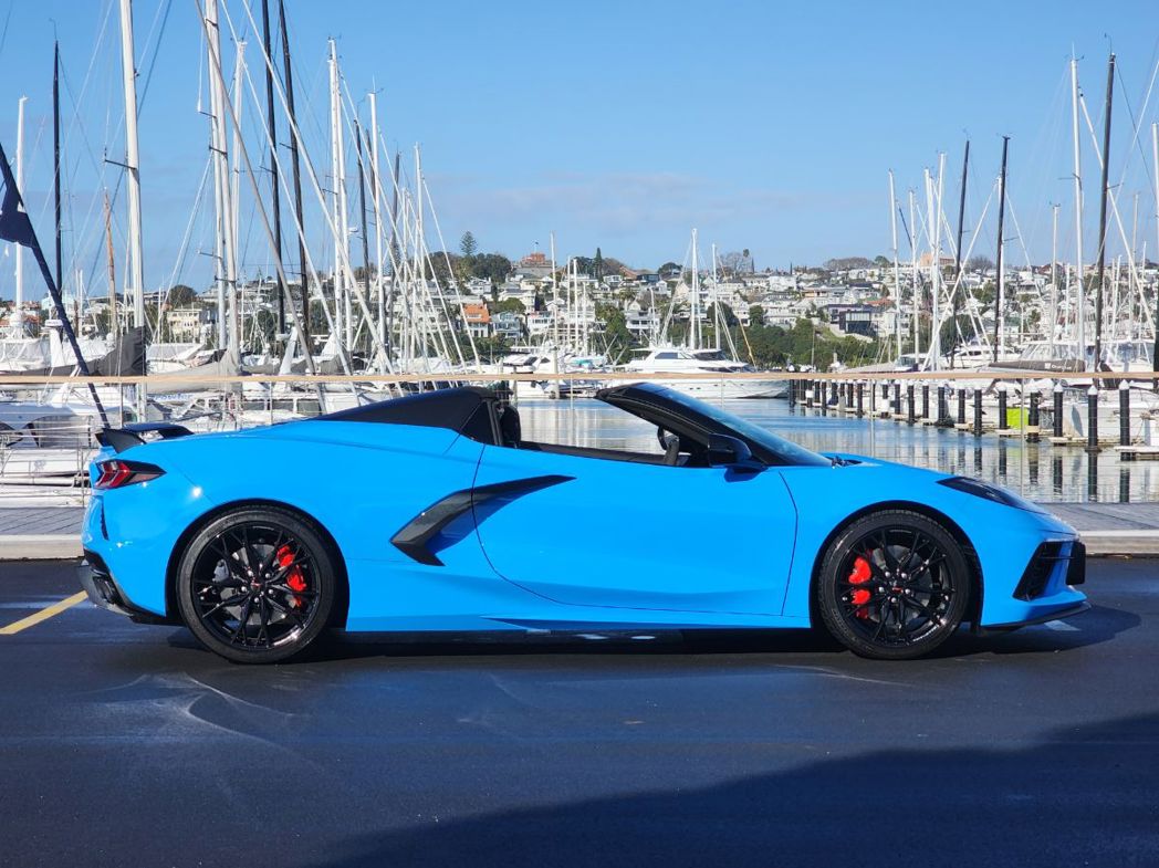 Chevrolet Corvette Stingray C8 MY24.