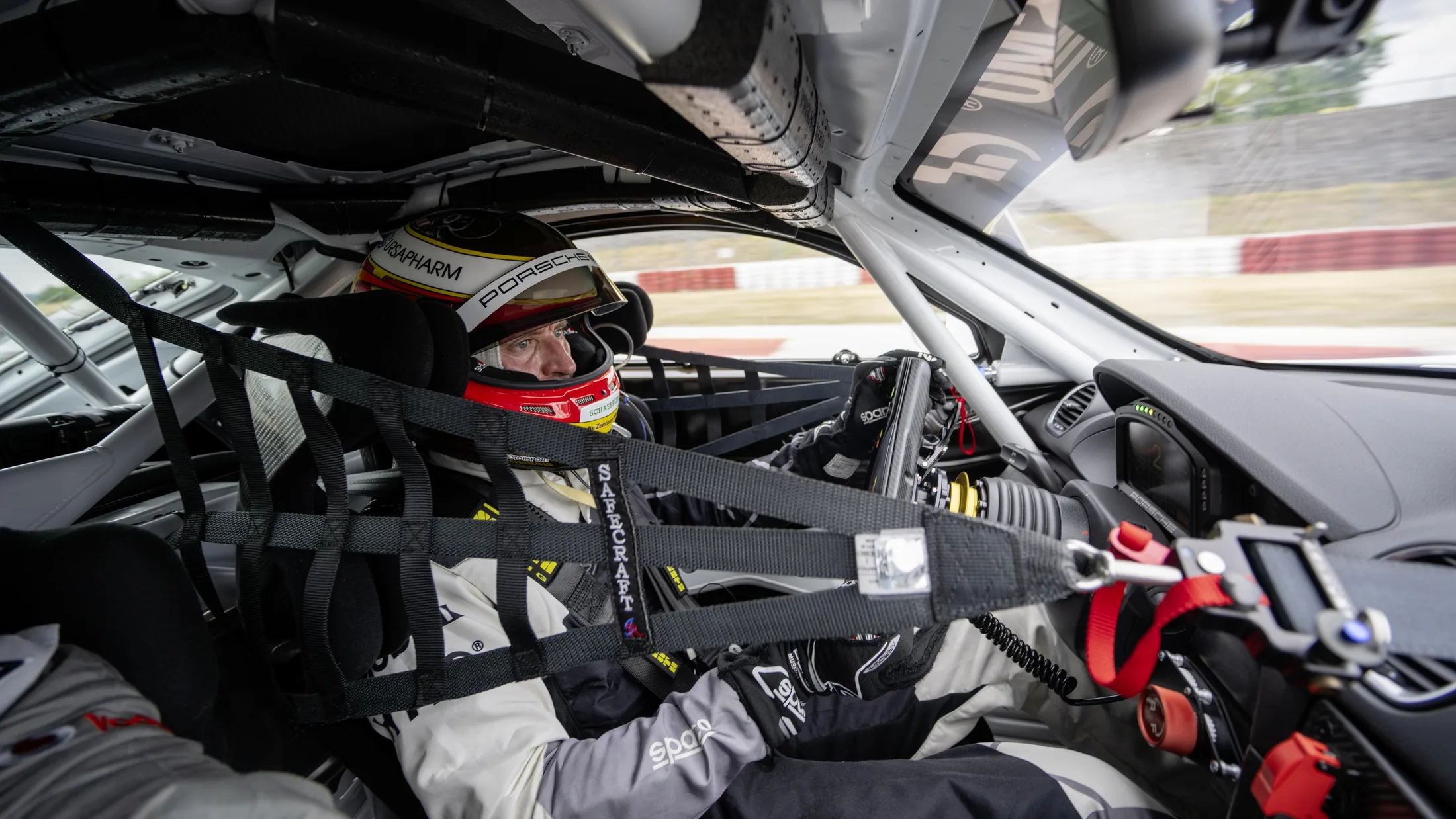 Final Porsche 718 racer bows out at Nürburgring