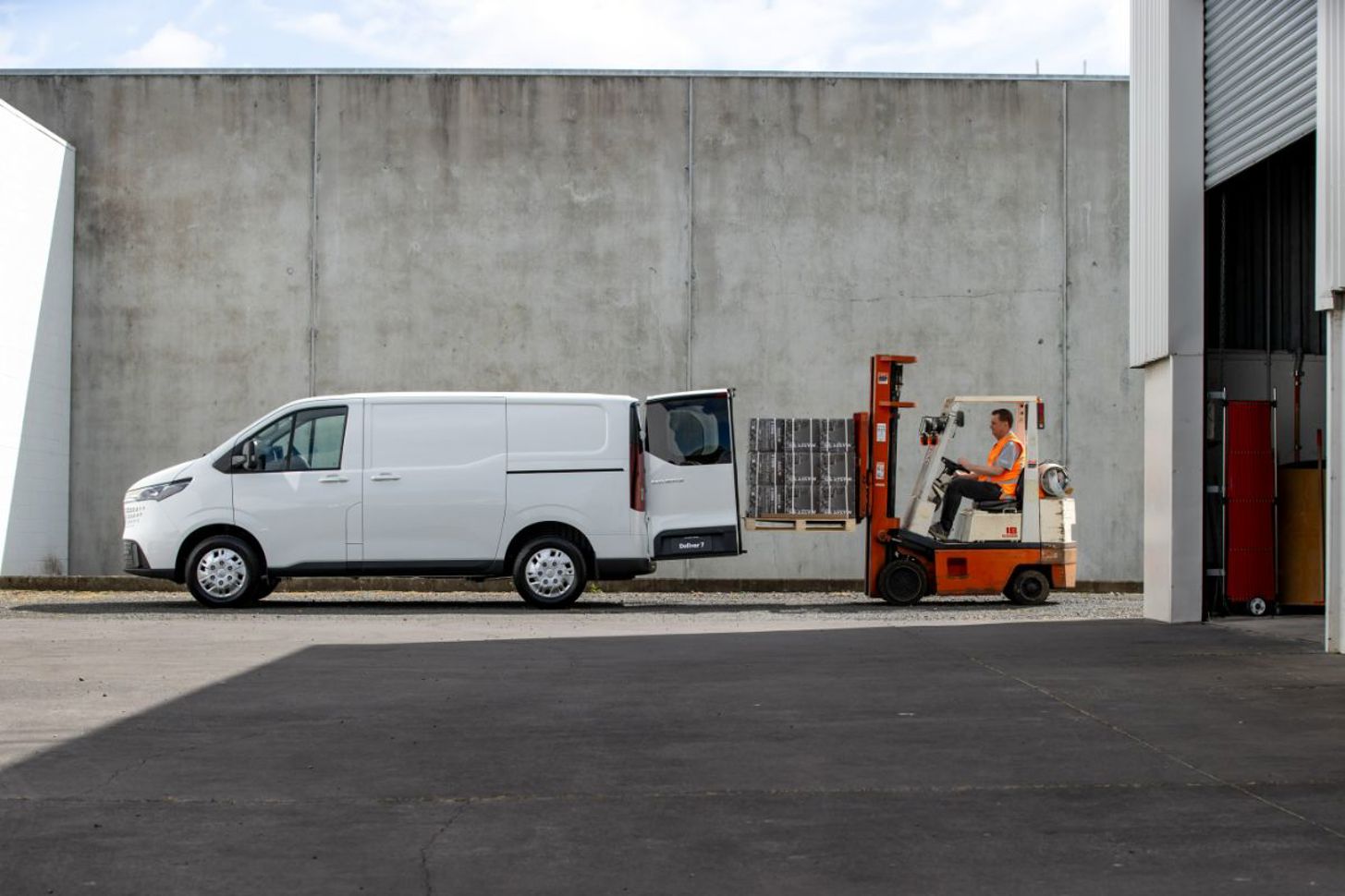 LDV Deliver 7.