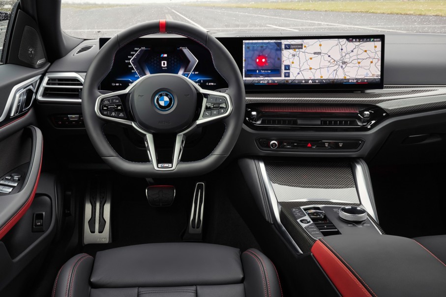 BMW i4 M50 xDrive interior