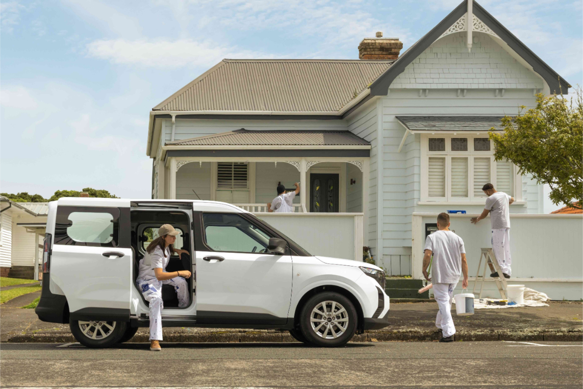 Ford Transit Courier.