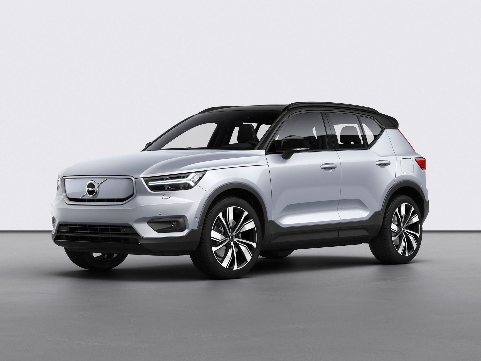 Volvo range on sale 2021