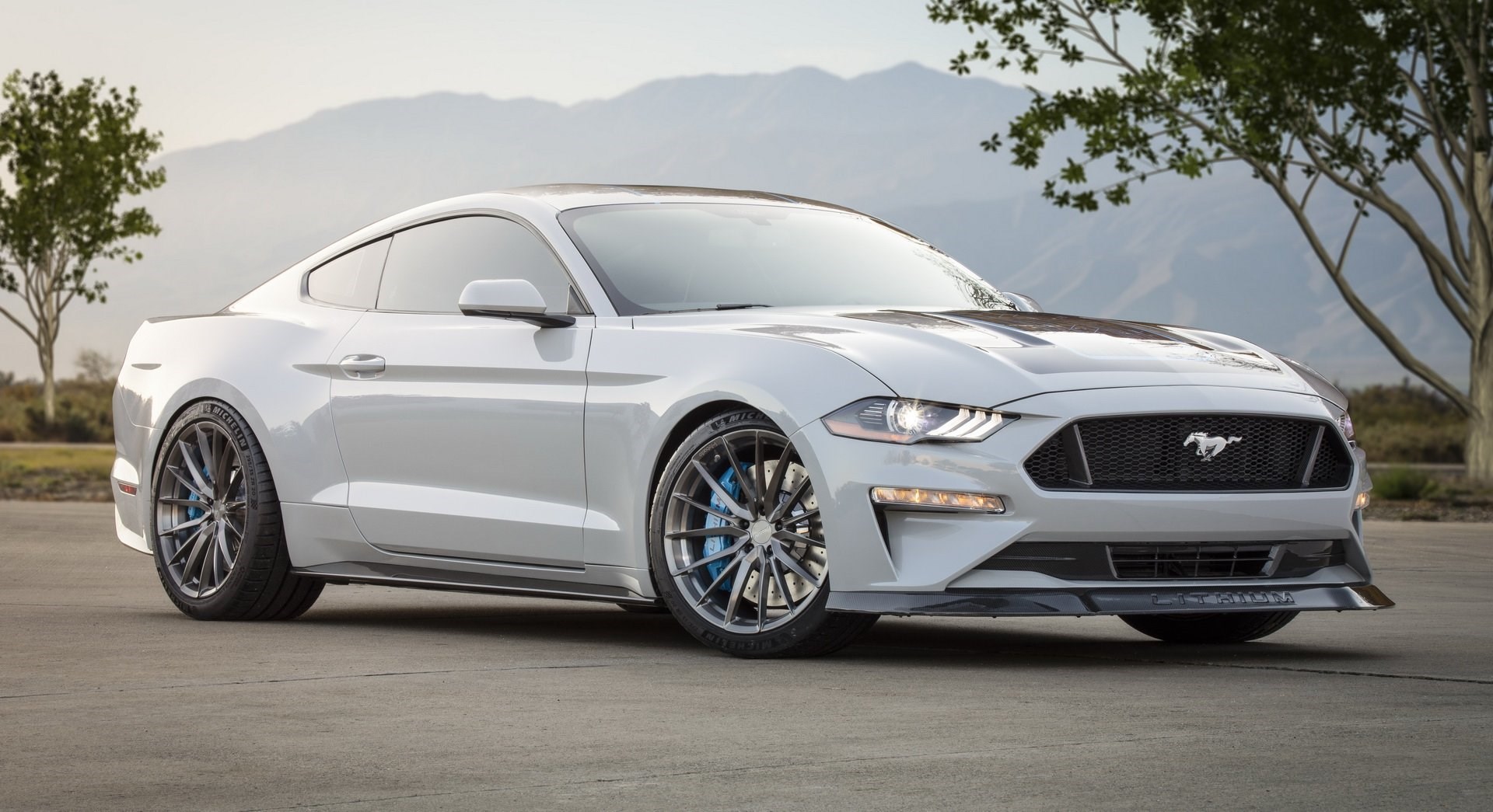 Electric Mustang: Ford unveils 900hp beast with a 6-speed ma - Driven