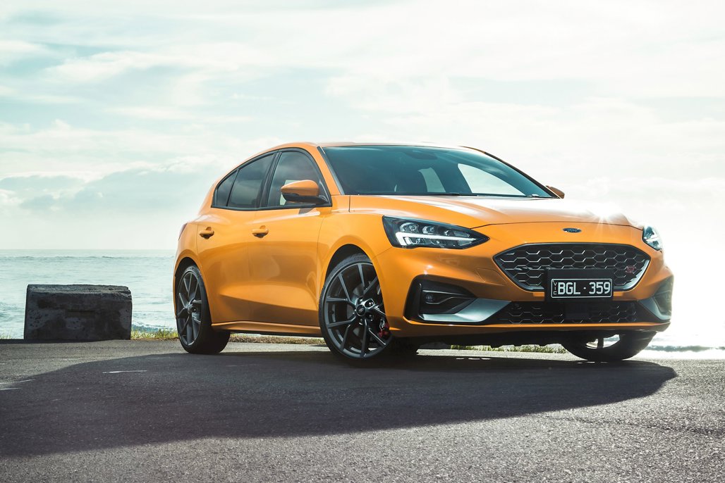 Ford Focus Types R Kidnapping Confirmed: Ford undercuts Honda Civic Type R with NZ Focus S - Driven ...