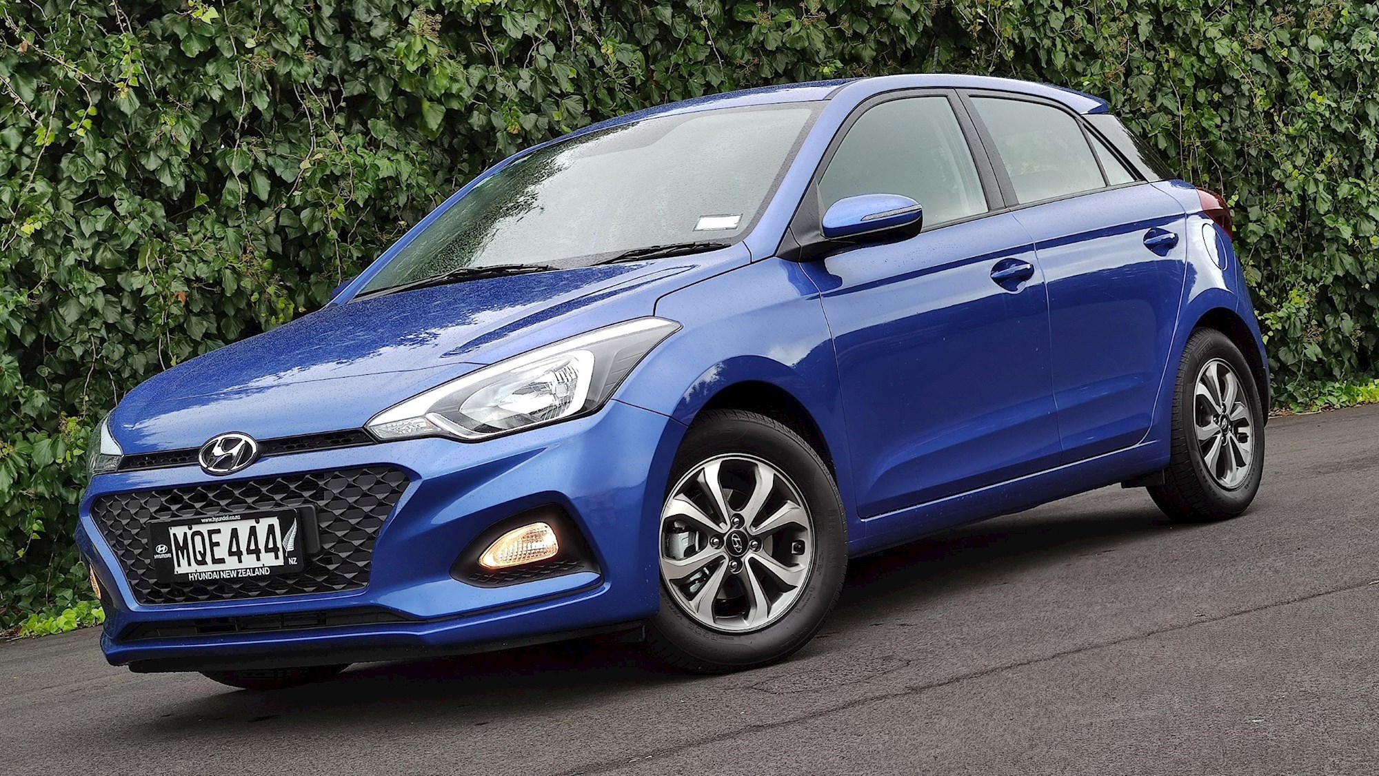 Hyundai i20 review: carries all your gear, not enough gears