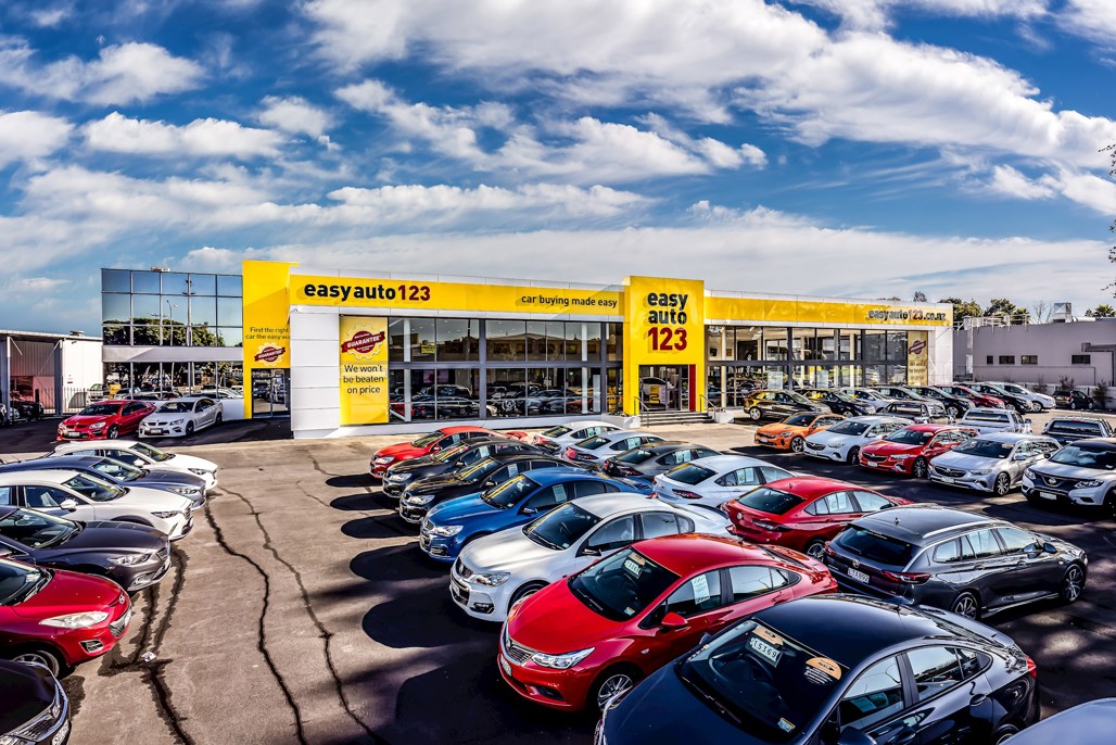 Bigbrand 'no haggle' used car operation takes over former H Driven