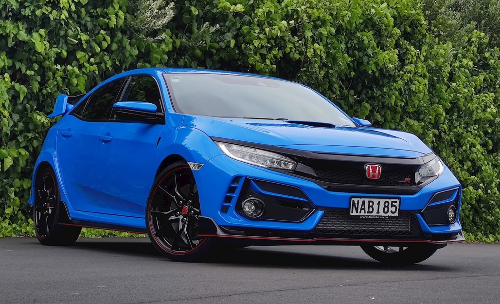 2021 Type R on test: giving Honda's hot hatch some stick - Driven Car Guide