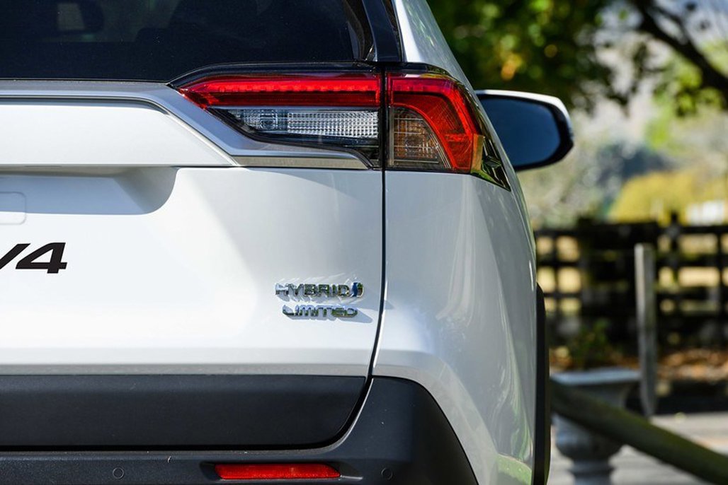 The top new fuelefficient SUVs and their used equivalents Driven Car Guide