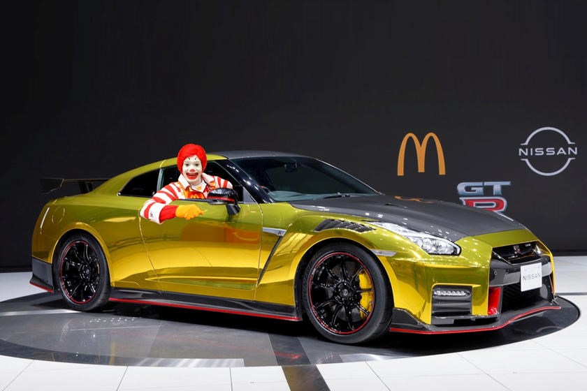 Fast food: Nissan reveals McDonald's Edition chrome-wrapped - Driven ...