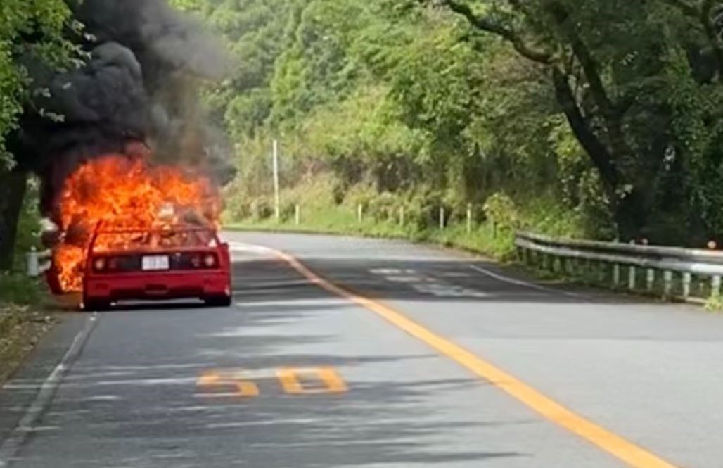 Watch: Fire fighters fail to save $4 million Ferrari F40 fro - Driven ...