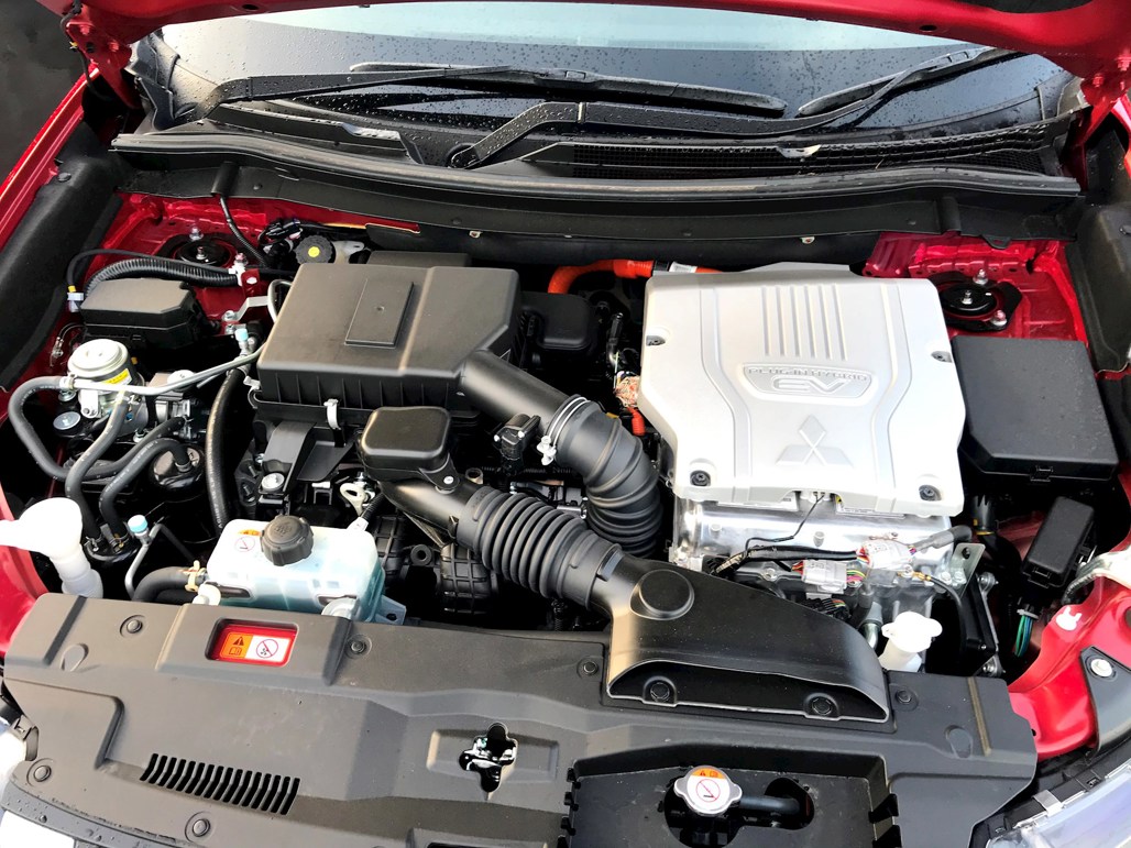 Mitsubishi Outlander PHEV long-term test: A new charge - Driven Car Guide