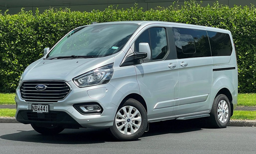 transit tourneo