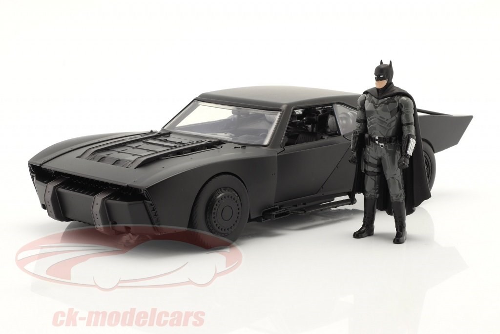 New Batmobile toy gives us new details of the latest films c - Driven ...