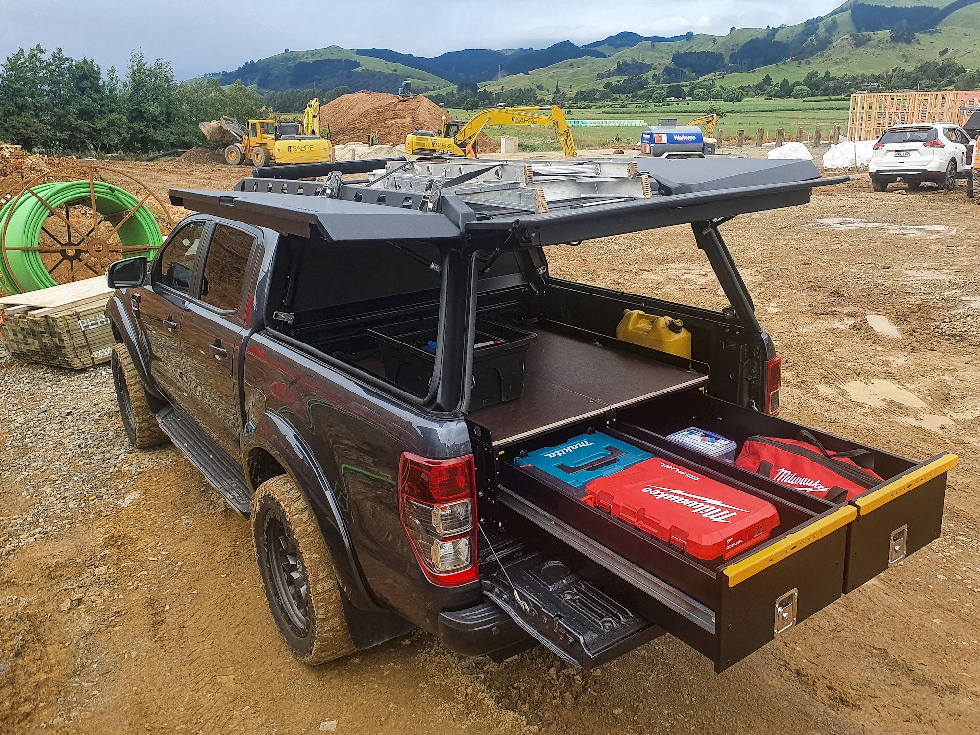Utemaster Raptor Utemaster: Luck of the drawer - Driven Car Guide