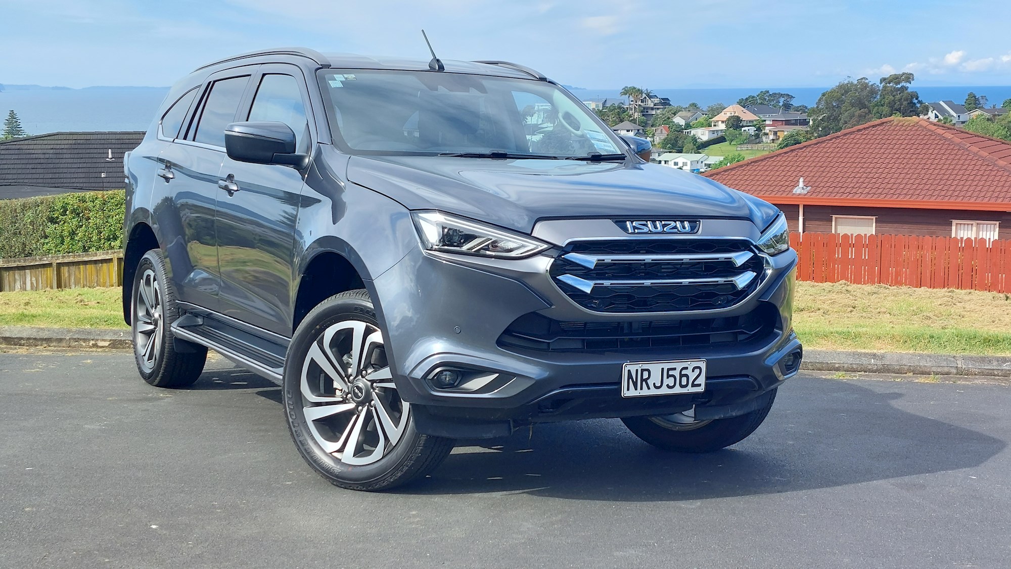 Road test: Isuzu's new MU-X is a bit of everything at the sa - Driven ...