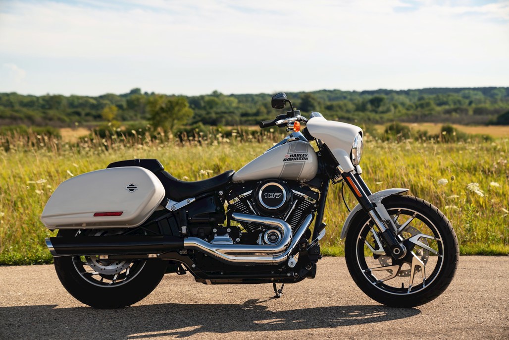 HarleyDavidson Sport Glide review multiple personality Driven Car Guide