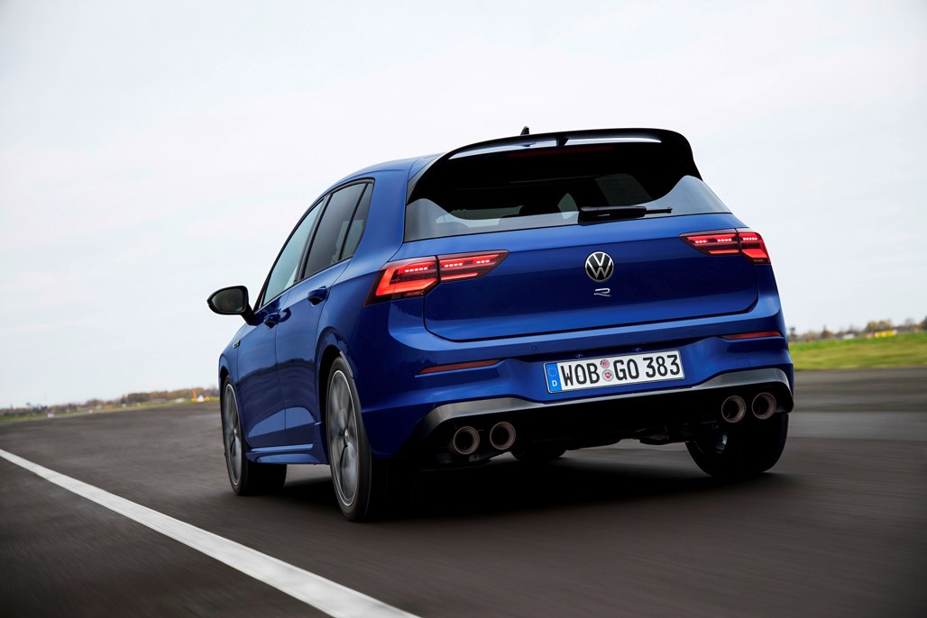 Golf R Type R Golf R: Racing… and ready - Driven Car Guide