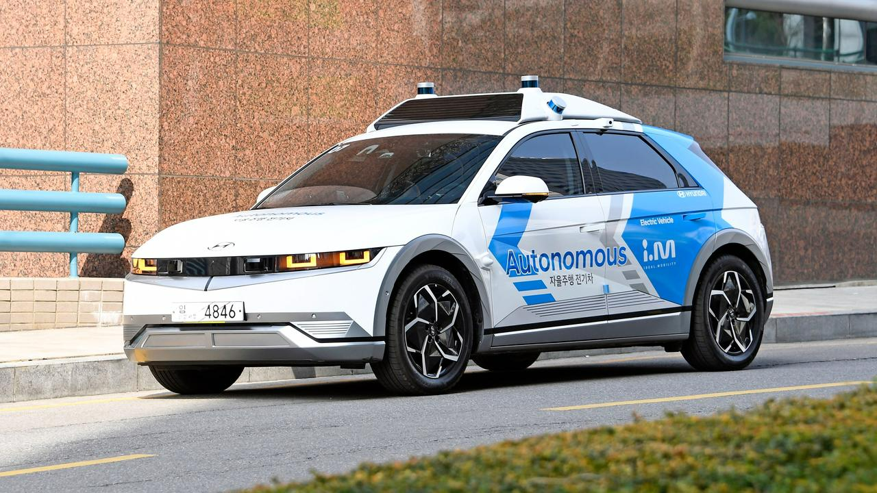 "Thị trường Robotaxi đã sẵn sàng đạt quy mô thị trường 110,5 tỷ USD vào năm 2030" "Thị trường Robotaxi đã sẵn sàng đạt quy mô thị trường 110,5 tỷ USD vào năm 2030"
