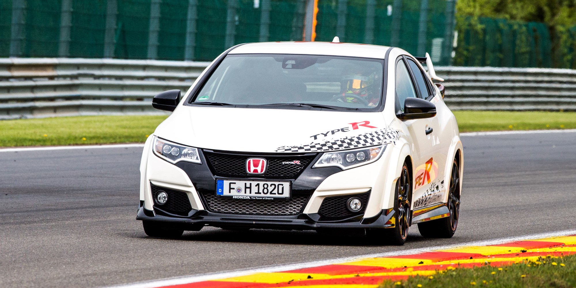 Honda Civic Type R beats its own lap record at Spa