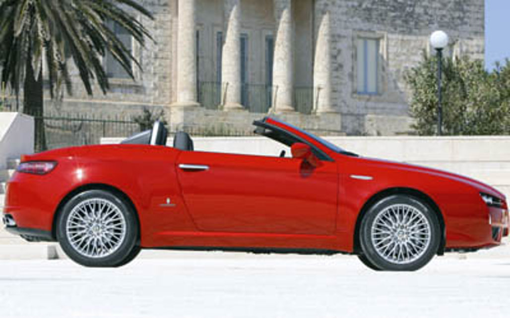 ALFA ROMEO SPIDER 2009 2-Door Sports