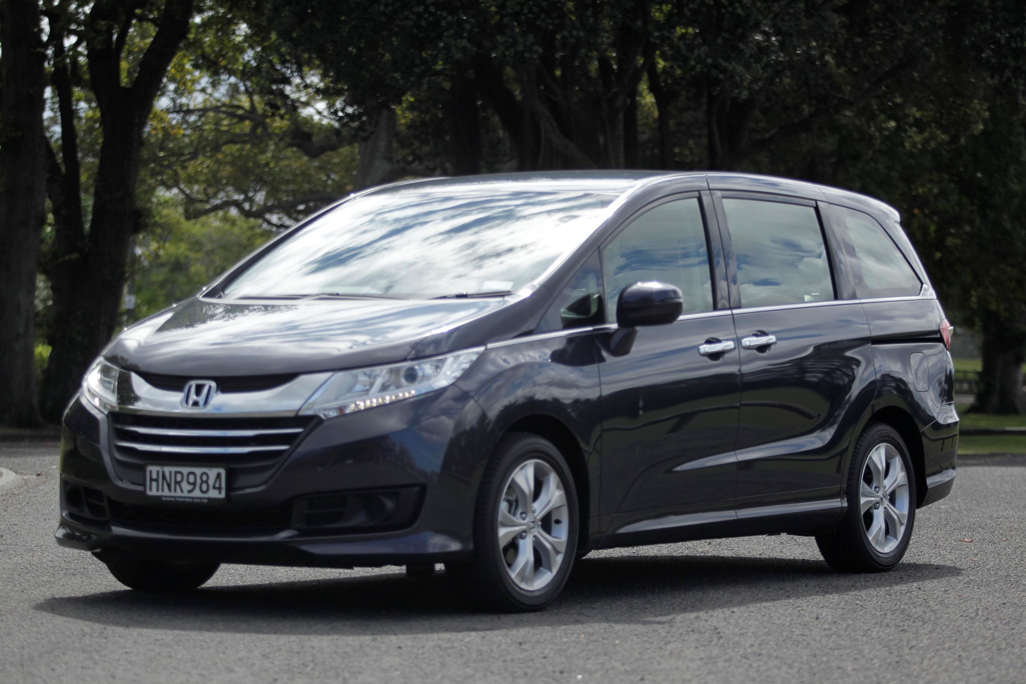 Car Buyers' Guide: What to look for in your next MPV - Driven Car Guide