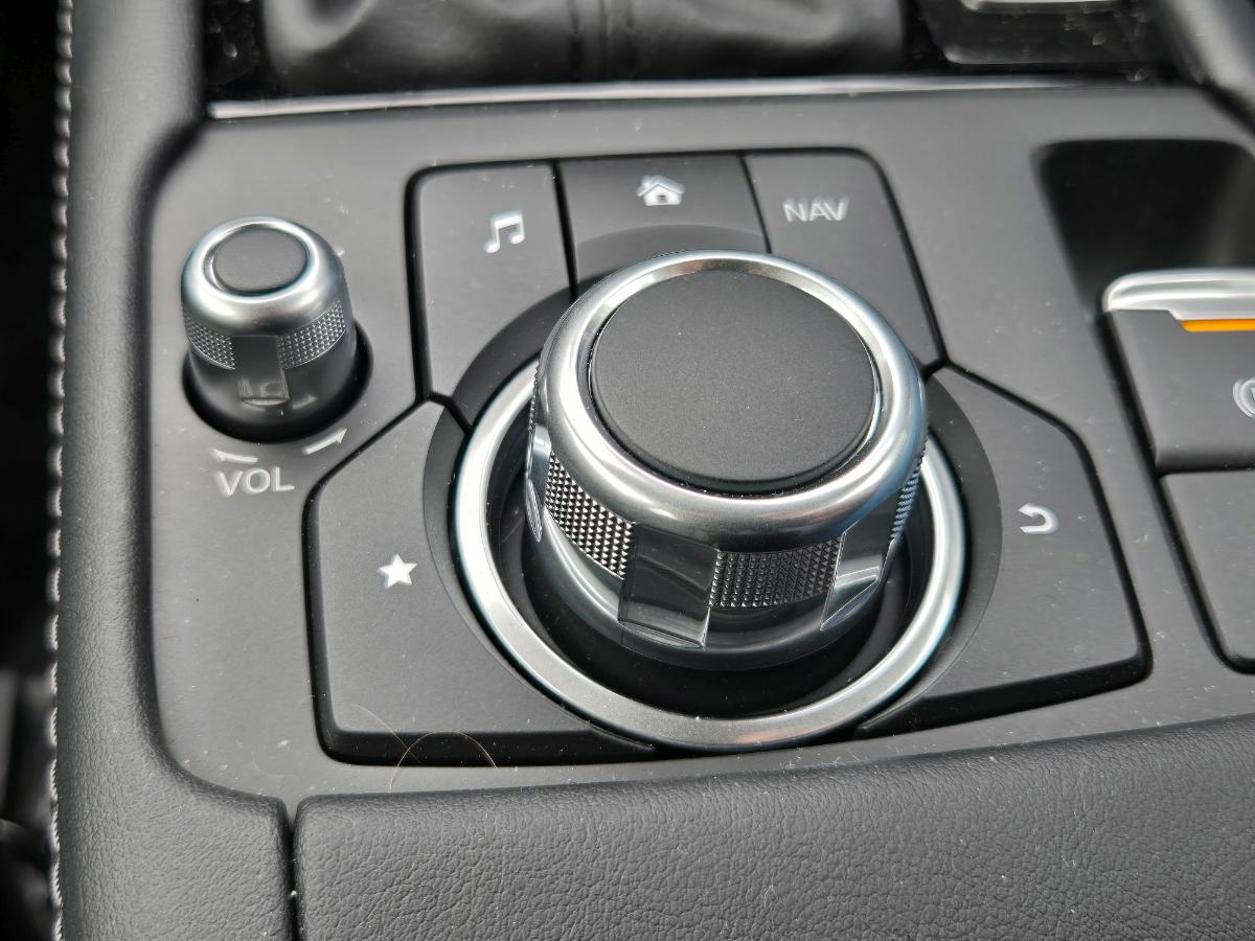 Mazda CX-3 SP20.