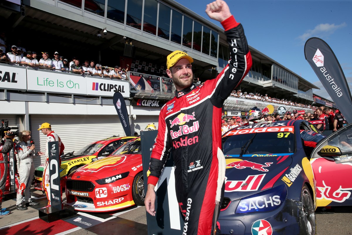 Van Gisbergen and McLaughlin display superb racing etiquette Driven