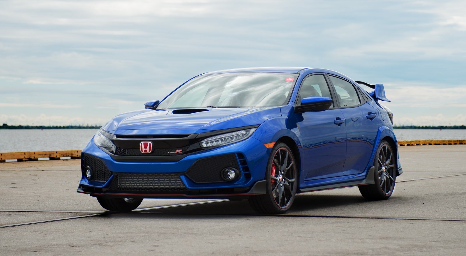 Someone's bid nearly $300k for the first US Civic Type R - Driven