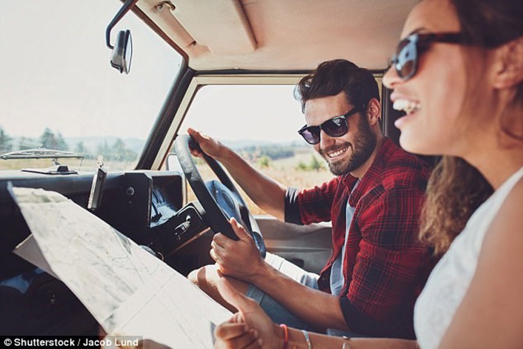 Driver Rasel Friend Why drivers should NEVER try to follow a friend's car - Driven Car Guide