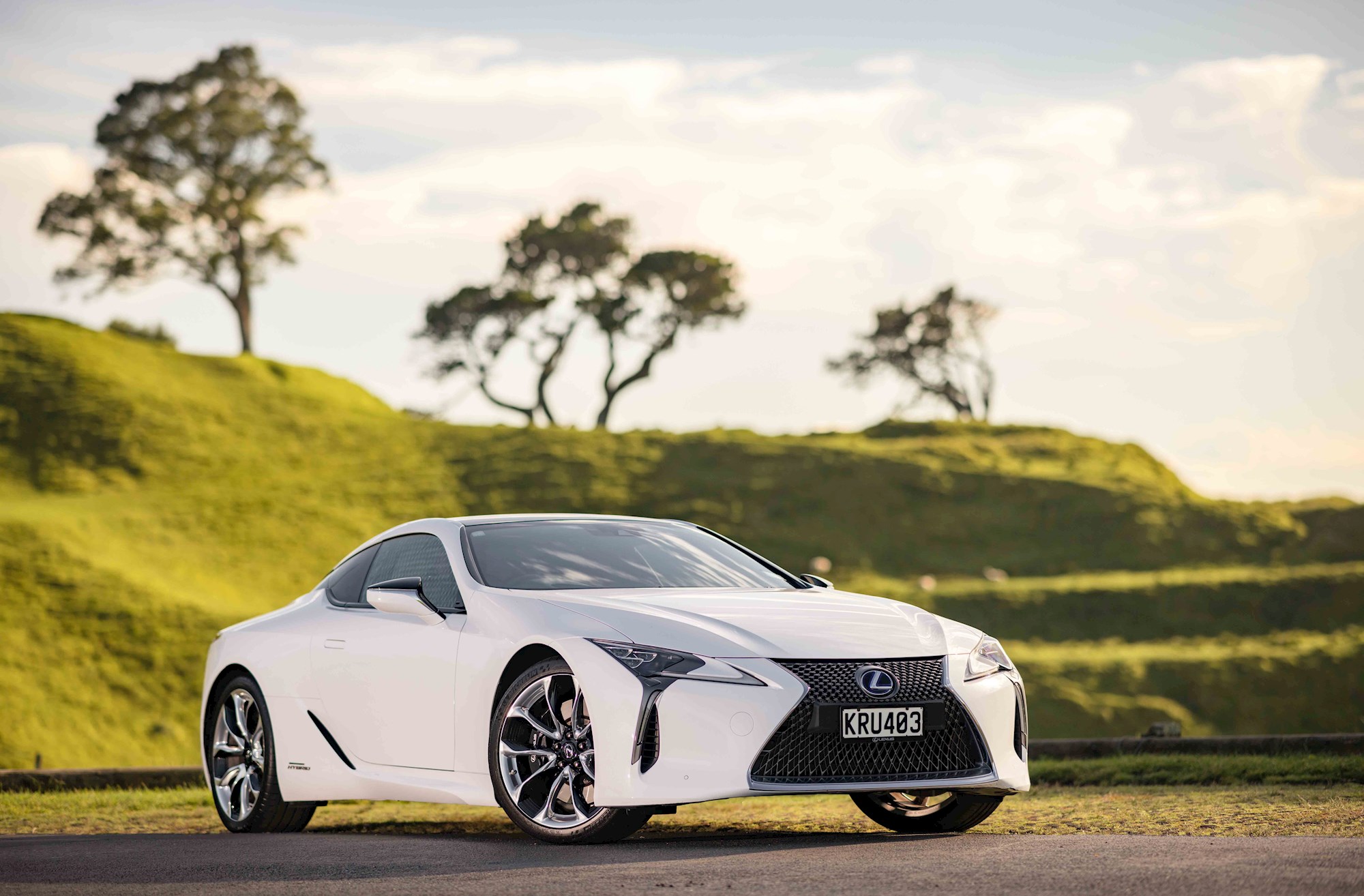 The superhero Lexus LC500h grand tourer - Driven Car Guide