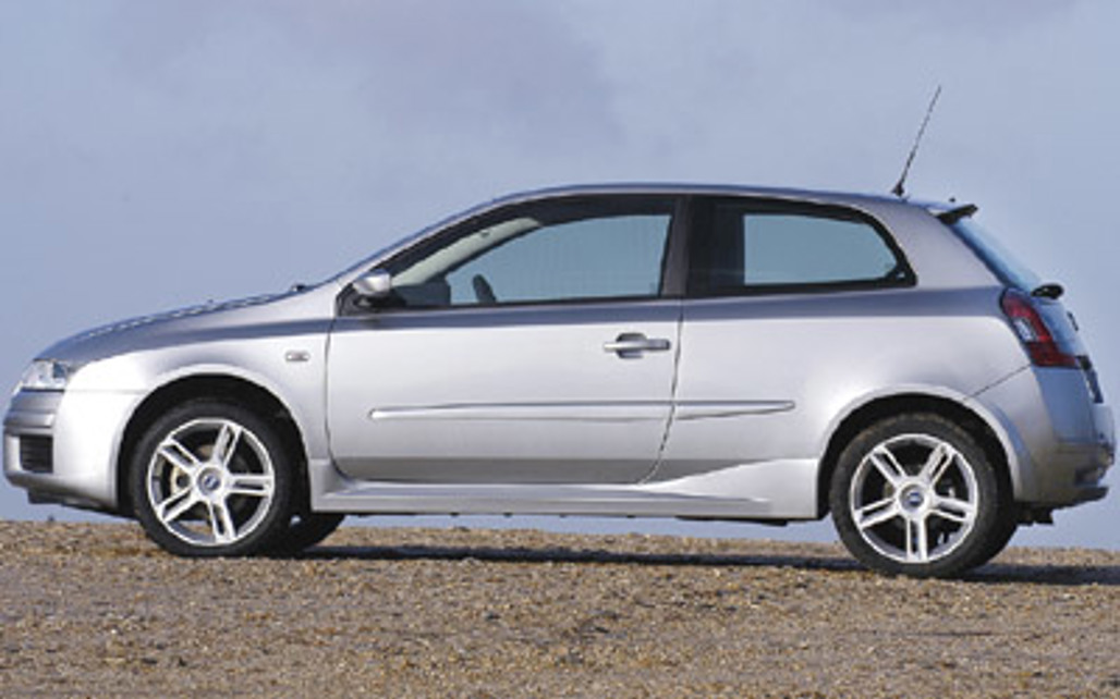FIAT STILO 2005 3-Door Hatchback  3HA ABARTH_