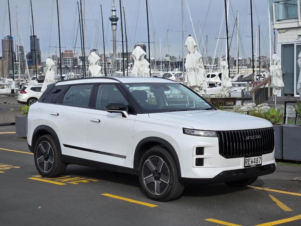 Range Rover J7 Jaecoo J7 Super Hybrid System PHEV quick review: extended-range rover ...