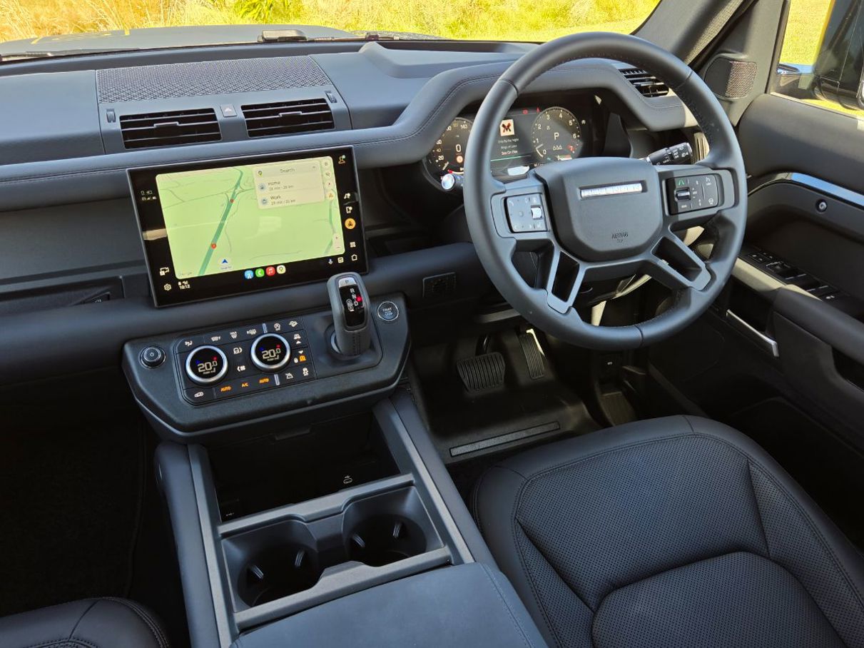 Land Rover Defender 110 425 Edition.