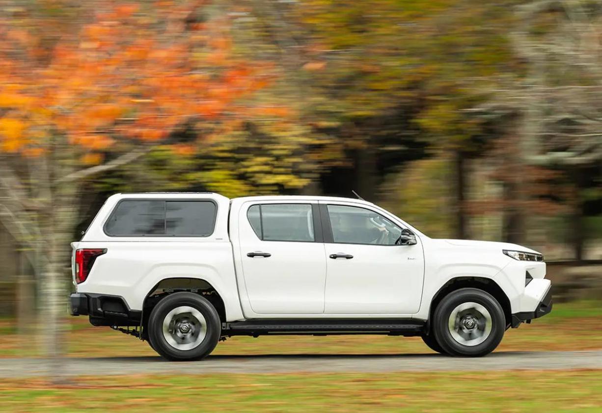 Toyota Hilux BEV.