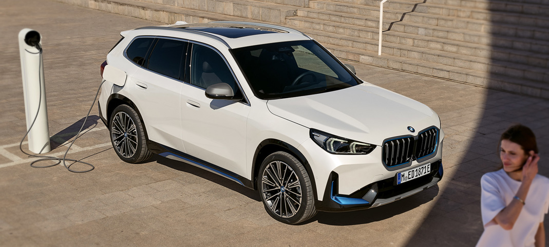 BMW iX1.