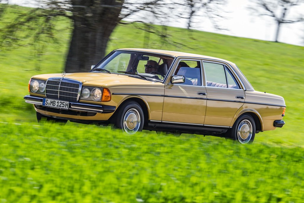 Mercedes-Benz W123 turns 50: the taxi hero that became a rally legend ...