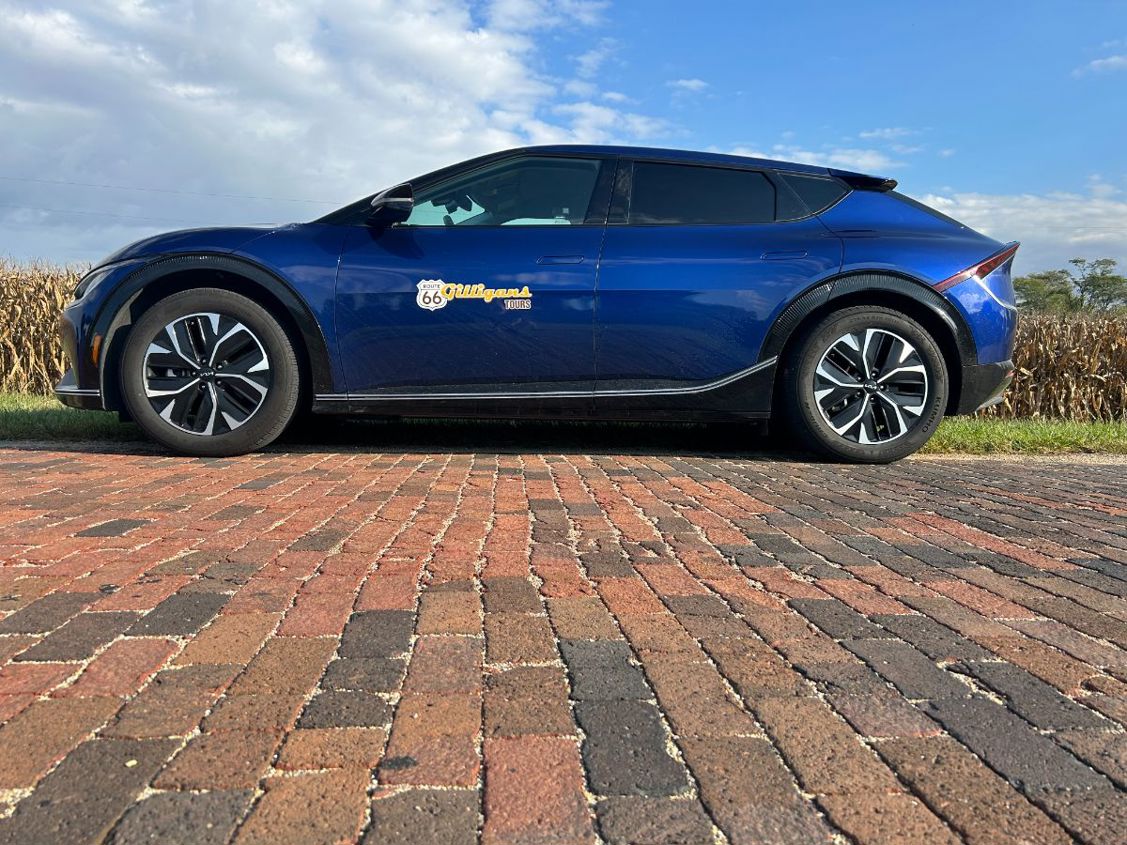 Kia EV6 on Route 66.
