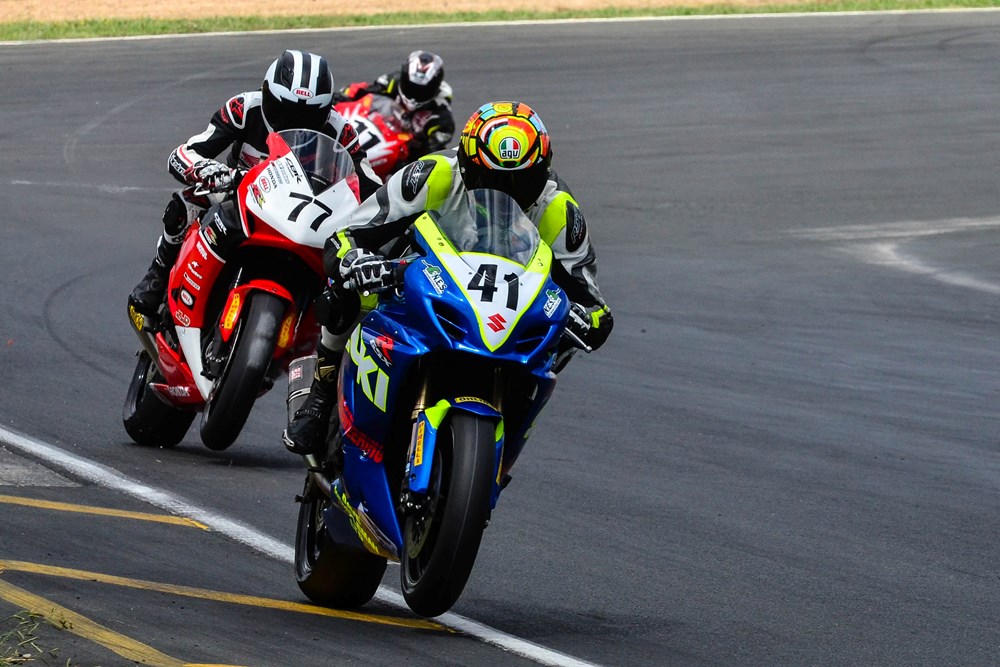 Hassan sets superbike premier pace - Driven Car Guide