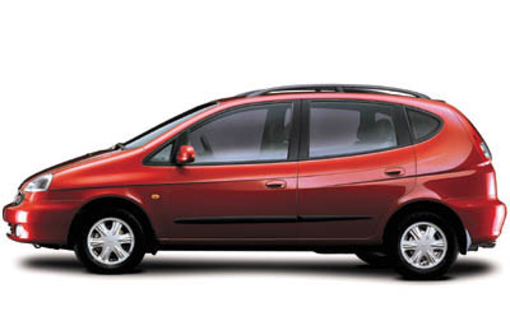 DAEWOO TACUMA 2000 5-Door People Mover