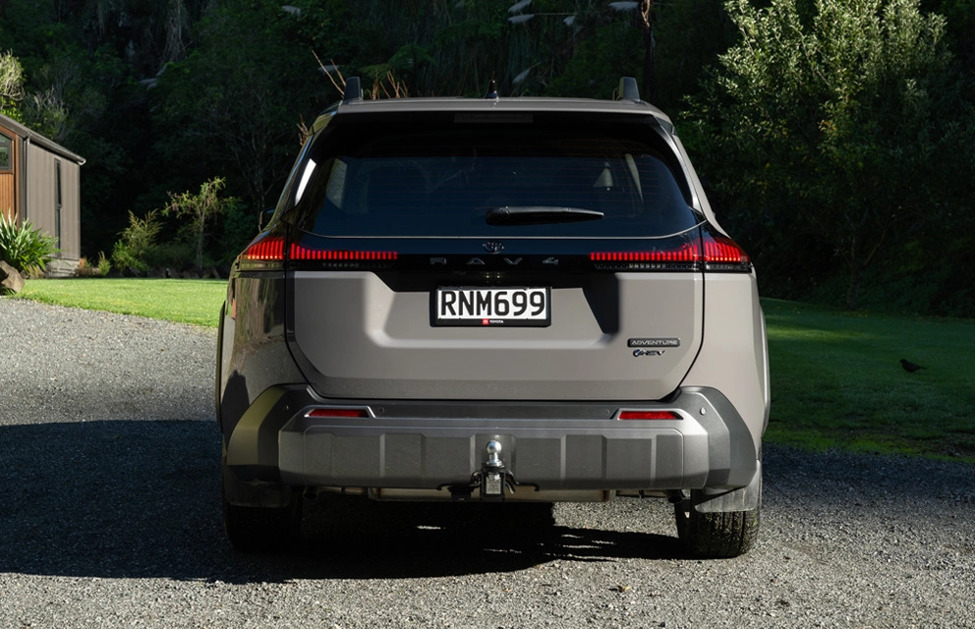 Toyota RAV4 Adventure.