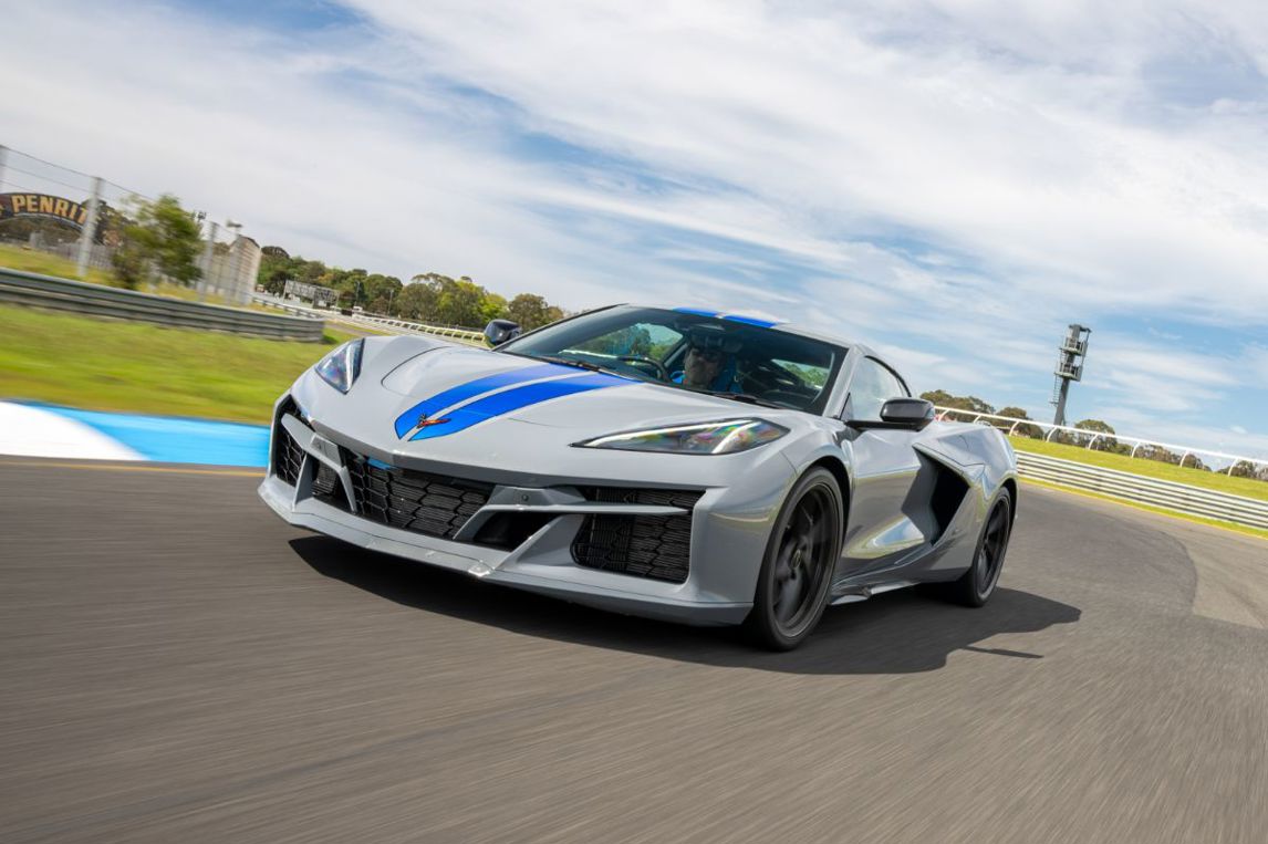 Chevrolet Corvette E-Ray and ZO6.
