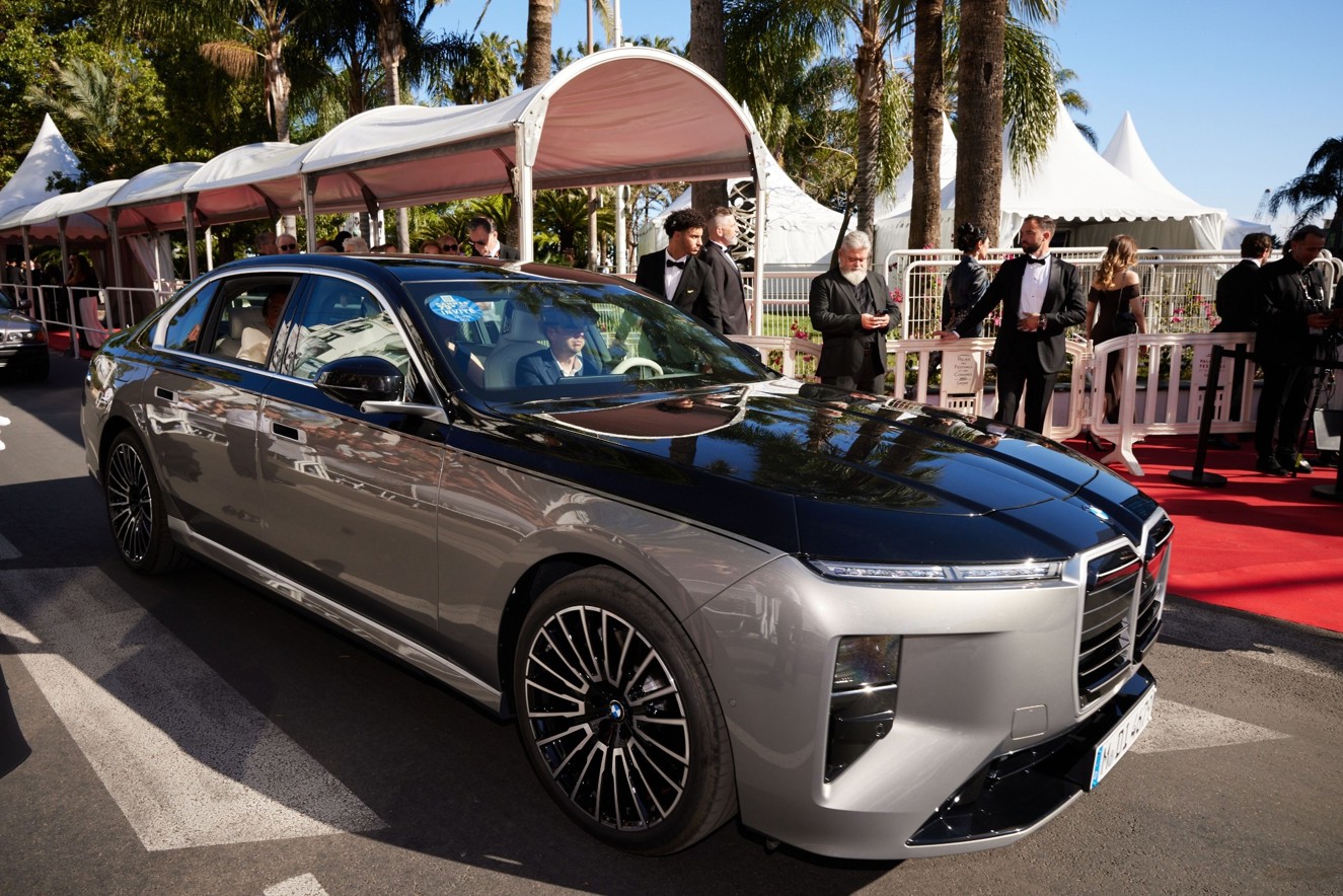 BMW 7 Series Cannes