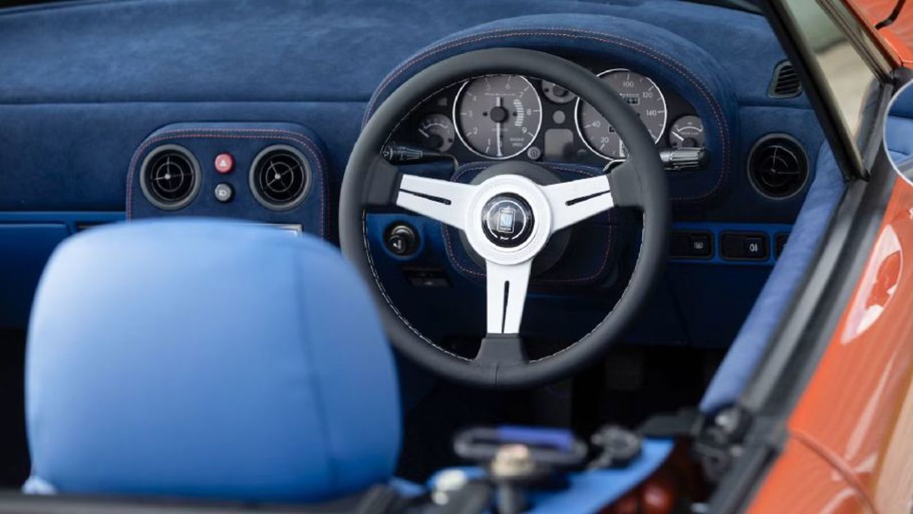 Rocketeer Mazda MX-5 MXV6.