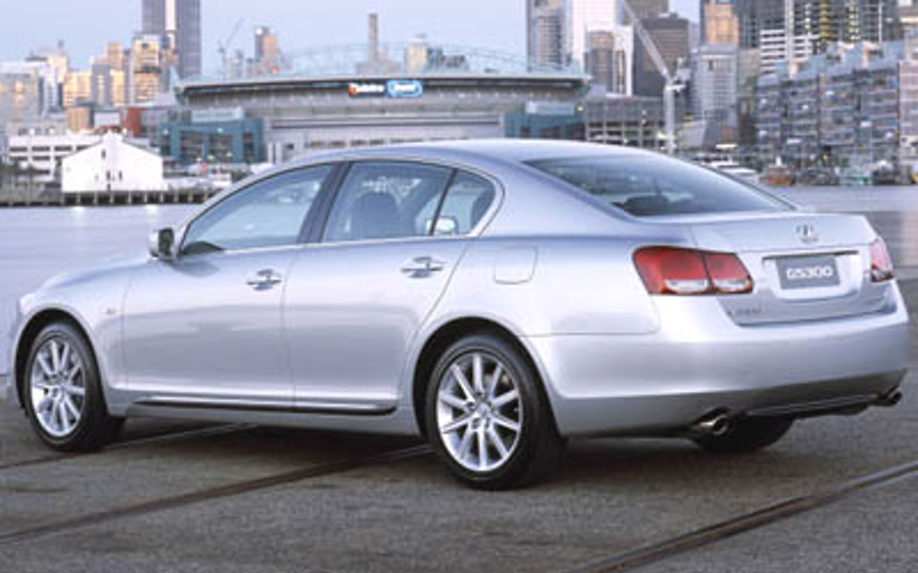 LEXUS GS300 2005 4-Door Sedan