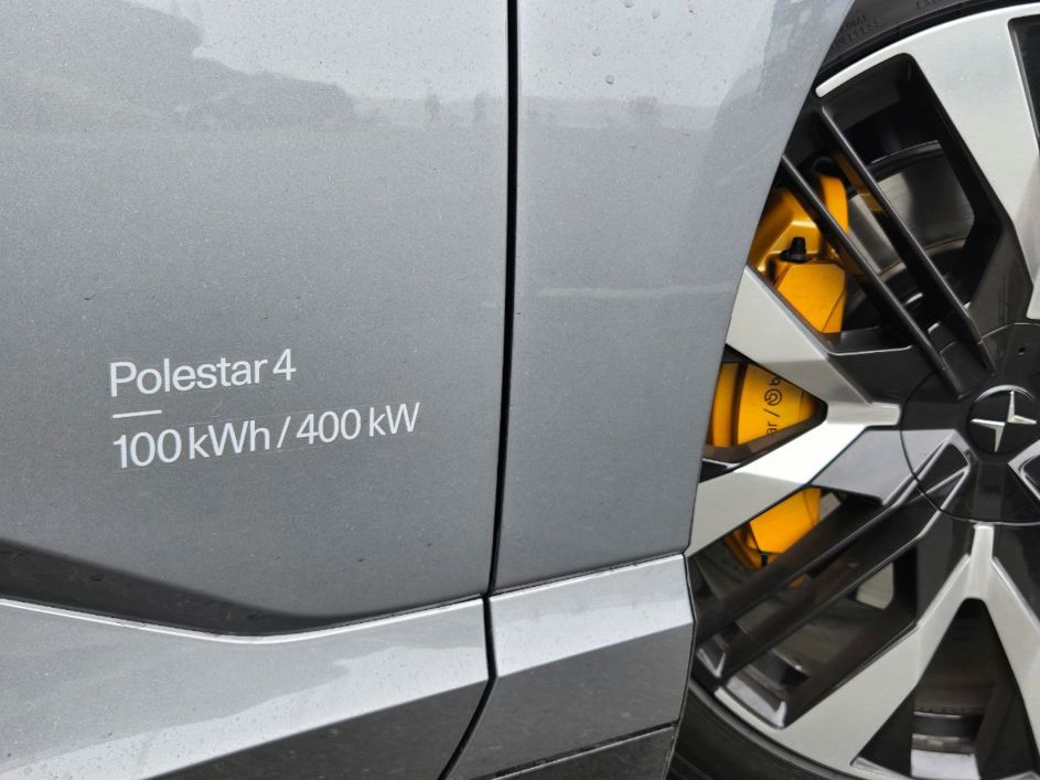 Polestar 4.