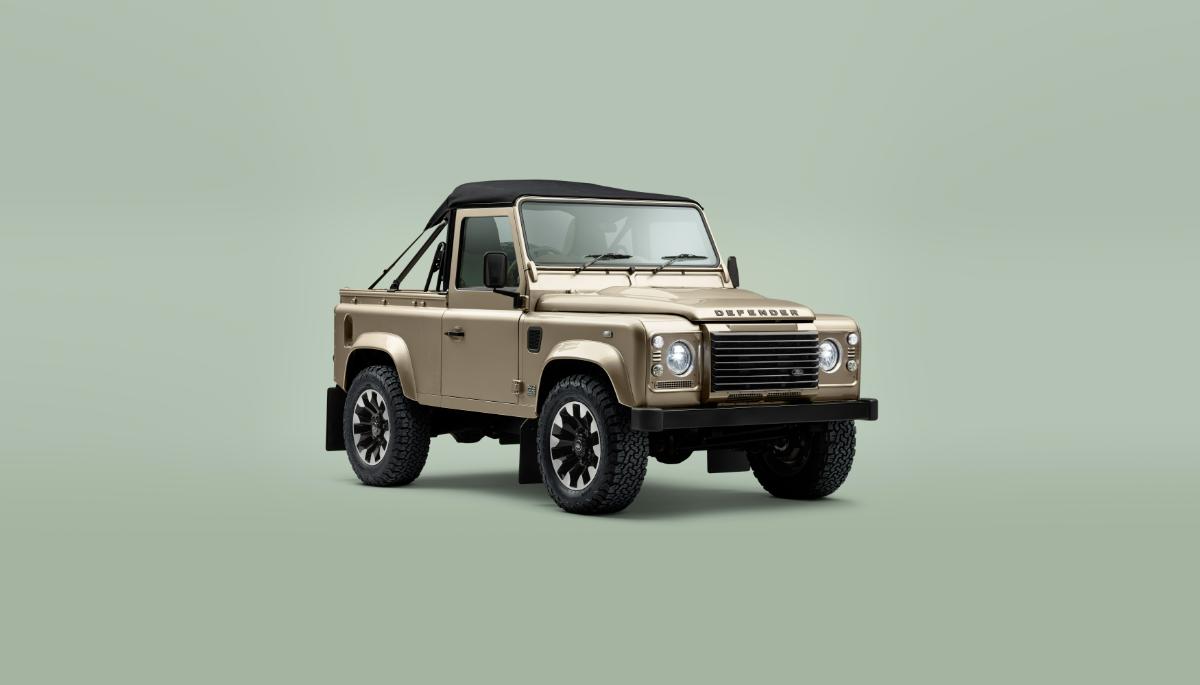 Land Rover Classic announces return of Defender Soft Top V8 - Driven ...