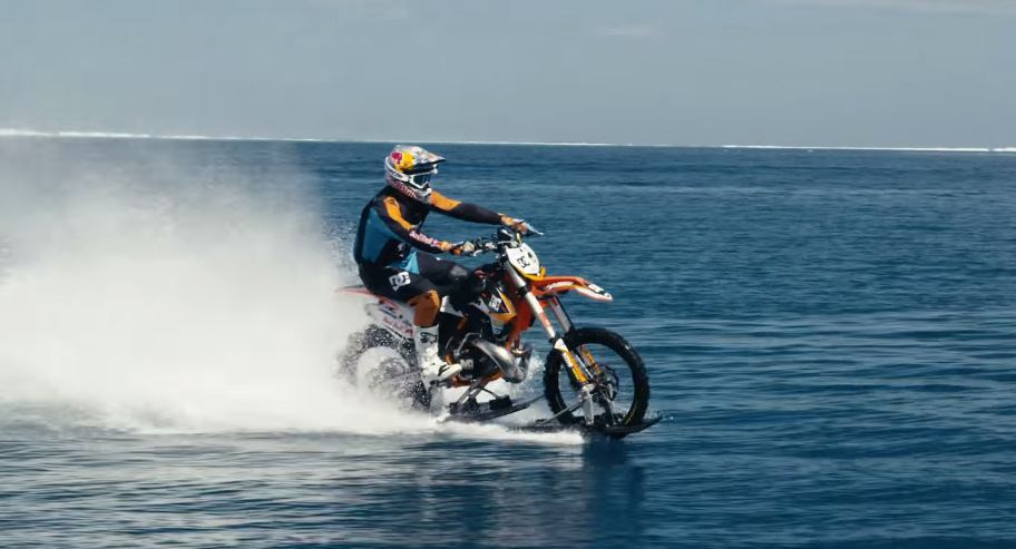 The price of riding an ocean surfbreak on a motorbike - Driven Car Guide